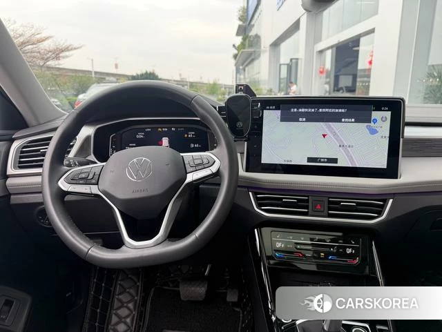 Volkswagen Tanyue 2023 Белый из Китая, фото 2