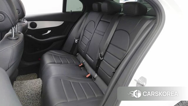 Mercedes-Benz C-Class W205 2021 Белый из Кореи, фото 2