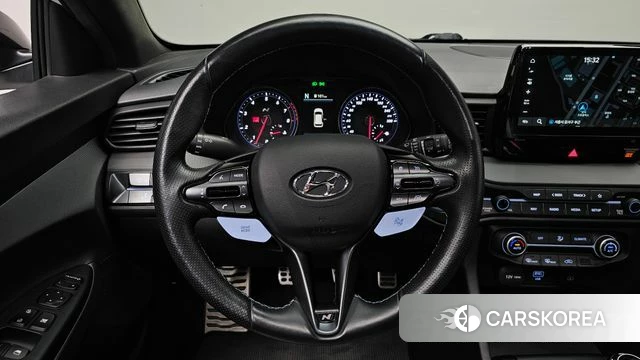 Hyundai Veloster (JS) 2021 Белый из Кореи, фото 2