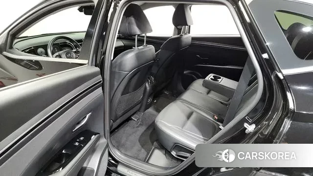 Hyundai Tucson (NX4) 2021 Черный из Кореи, фото 2