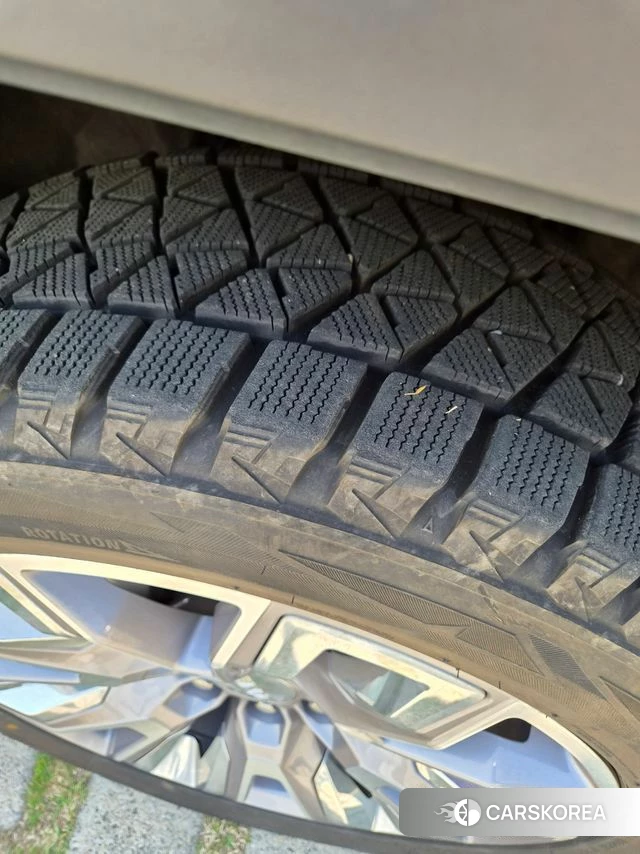 GMC Sierra 2024 Черный из Кореи, фото 2