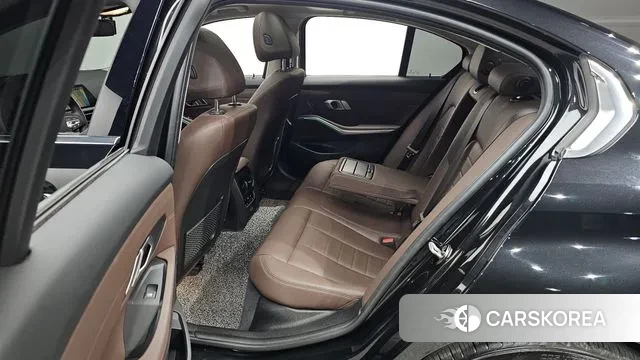 BMW 3 Series (G20) 2021 Черный из Кореи, фото 2