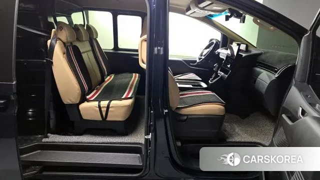 Hyundai Staria 2021 Синий из Кореи, фото 2