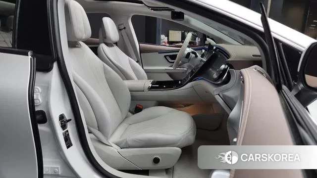 Mercedes-Benz EQE V295 2024 Белый из Кореи, фото 2