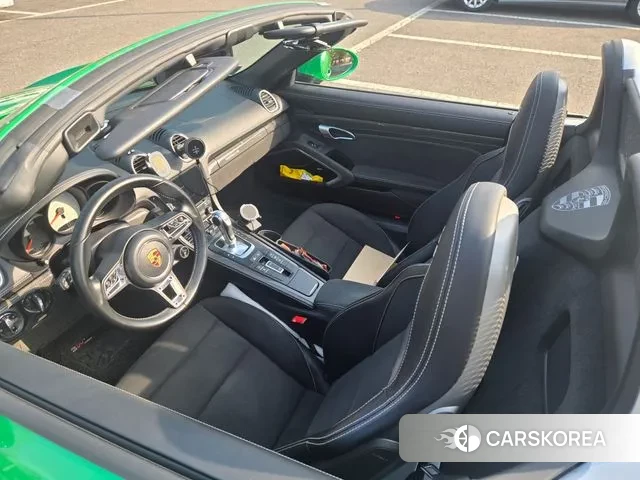 Porsche 718 Boxster 2021 Зеленый из Кореи, фото 2