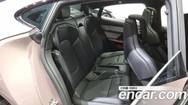 Porsche Taycan id 2878828 из Кореи 2