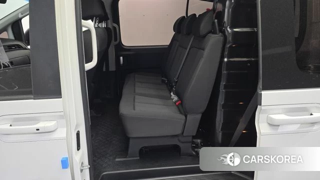 Hyundai Staria 2022 Белый из Кореи, фото 2