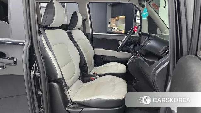 Kia The New Kia Ray 2023 Черный из Кореи, фото 2