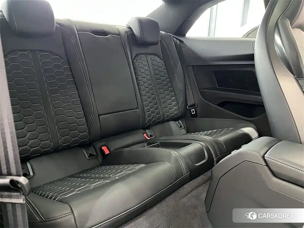 Audi RS 5 2024 Черный из Китая, фото 2