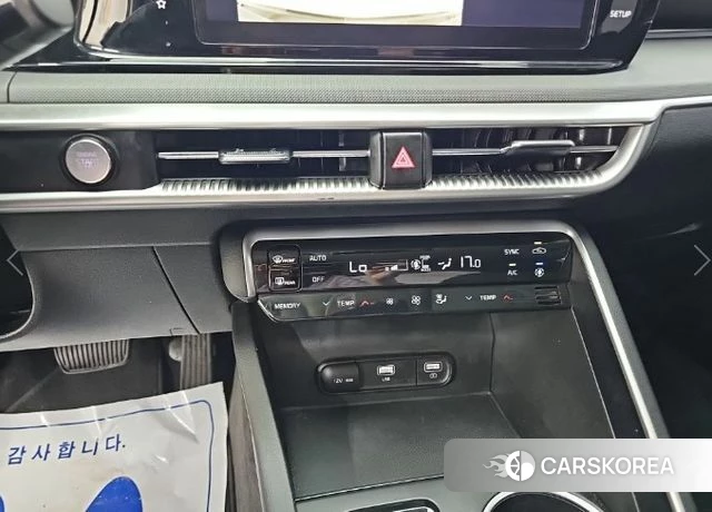Kia K5 3rd generation 2023 Серый из Кореи, фото 2