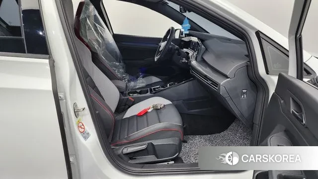 Volkswagen Golf 8th Generation id 2893959 из Кореи 2