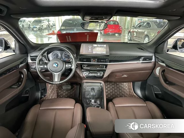BMW X2 2021 Белый из Китая, фото 2