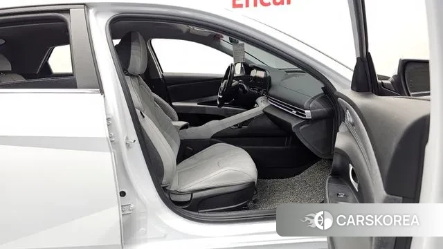 Hyundai Avante (CN7) 2022 Белый из Кореи, фото 2