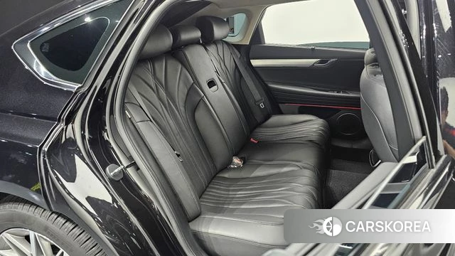 Genesis G80 (RG3) 2024 Черный из Кореи, фото 2