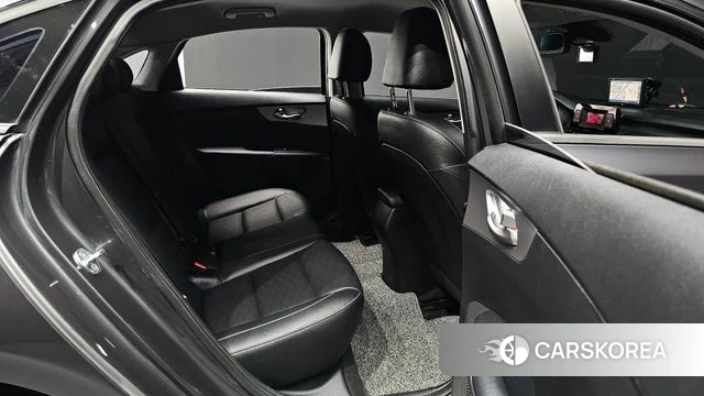 Kia The New K3 2nd generation 2021 Серый из Кореи, фото 2