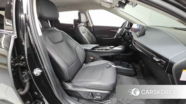 Kia EV6 2021 Черный из Кореи, фото 2