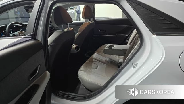 Hyundai Avante (CN7) 2021 Белый из Кореи, фото 2