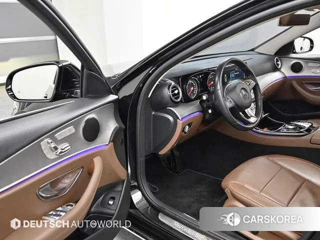 Mercedes-Benz E-Class W213 2018 Черный из Кореи, фото 2