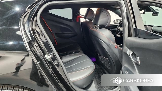 Hyundai Veloster (JS) 2018 Черный из Кореи, фото 2