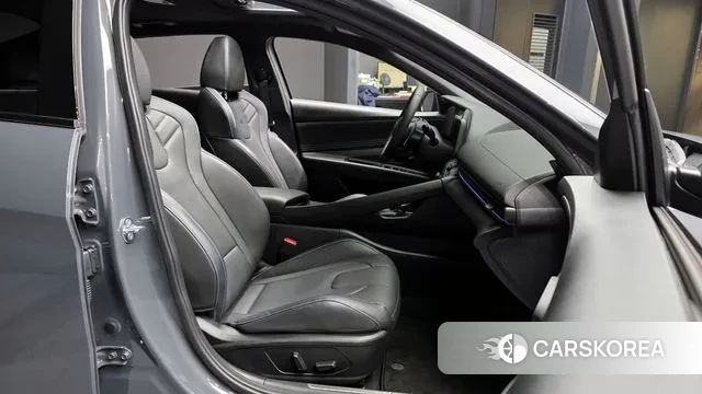 Hyundai The New Avante (CN7) 2025 Серый из Кореи, фото 2