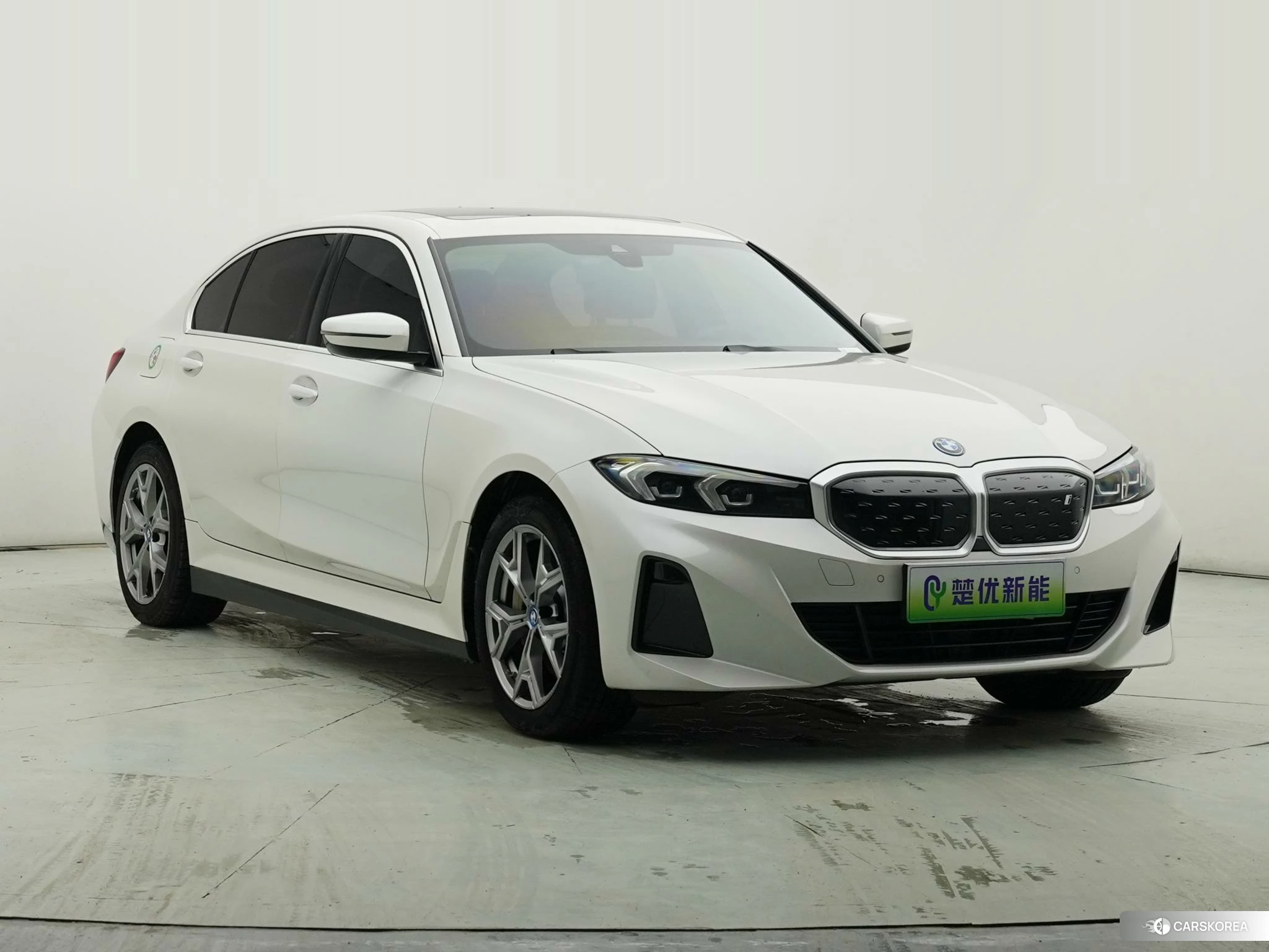 BMW i3 2022 Белый из Китая, фото 2