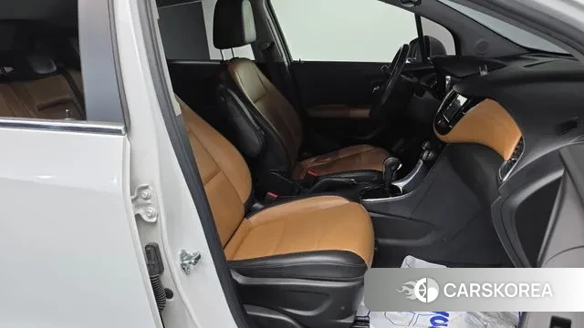 Chevrolet (GM Daewoo) The New Trax 2018 Белый из Кореи, фото 2