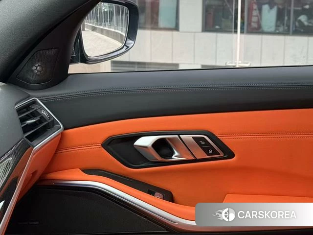 BMW M3 2024 Черный из Китая, фото 2