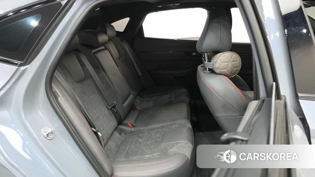 Hyundai Sonata D Edge (DN8) 2025 Серебристо-серый из Кореи, фото 2