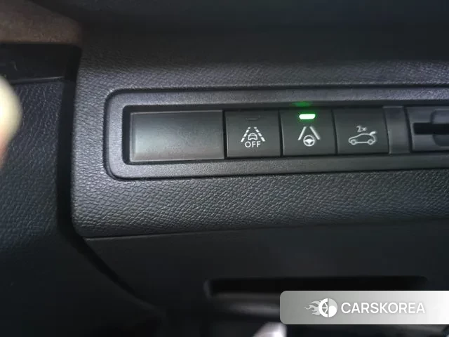 Peugeot 5008 second generation 2021 Белый из Кореи, фото 2