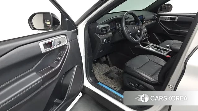 Ford Explorer 6th Generation 2019 Белый из Кореи, фото 2