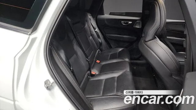 Volvo XC60 second Generation 2020 Белый из Кореи, фото 2