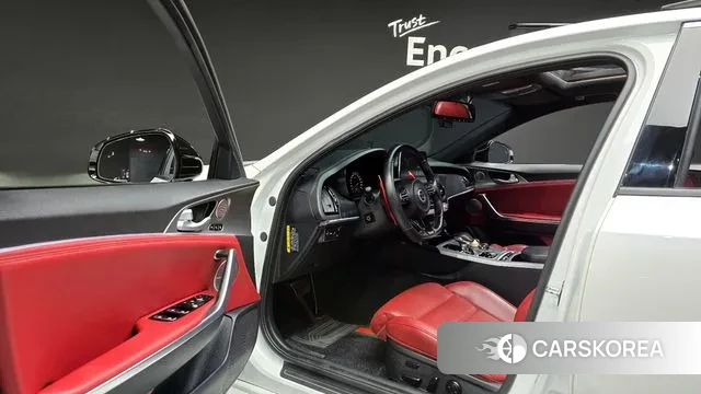 Kia Stinger 2019 Белый из Кореи, фото 2