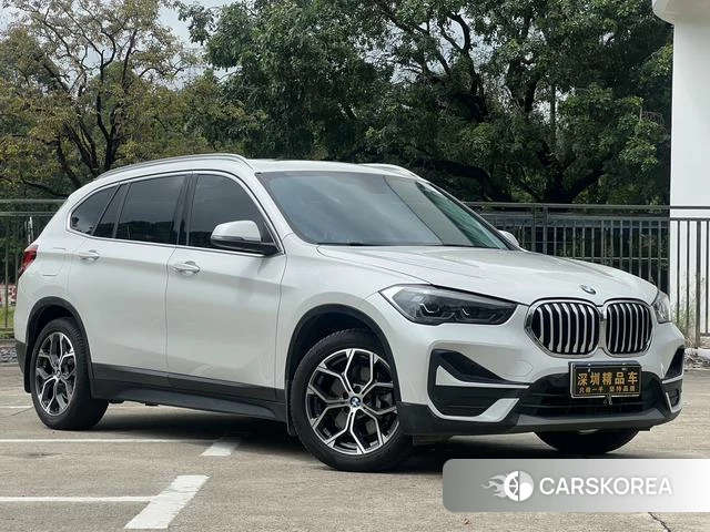 BMW X1 2022 Белый из Китая, фото 2