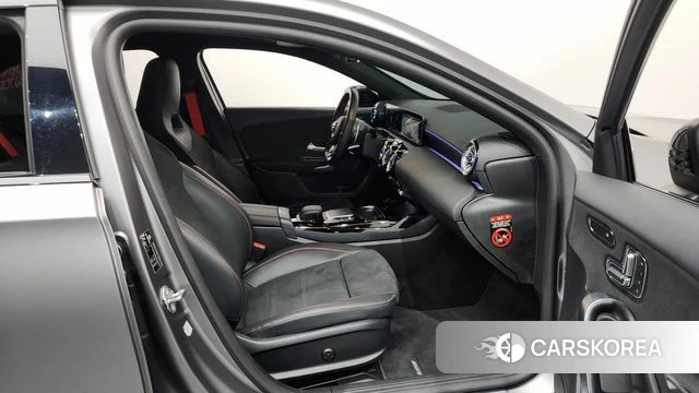 Mercedes-Benz A-Class W177 2022 Серый из Кореи, фото 2