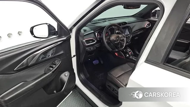 Chevrolet (GM Daewoo) Trailblazer 2020 Белый из Кореи, фото 2