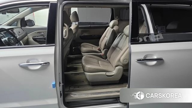 Kia All New Carnival 2018 Белый из Кореи, фото 2