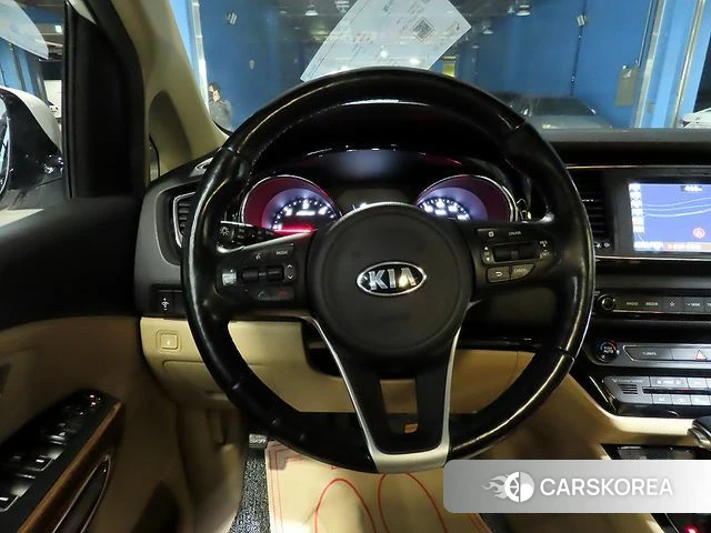 Kia All New Carnival 2018 Белый из Кореи, фото 2