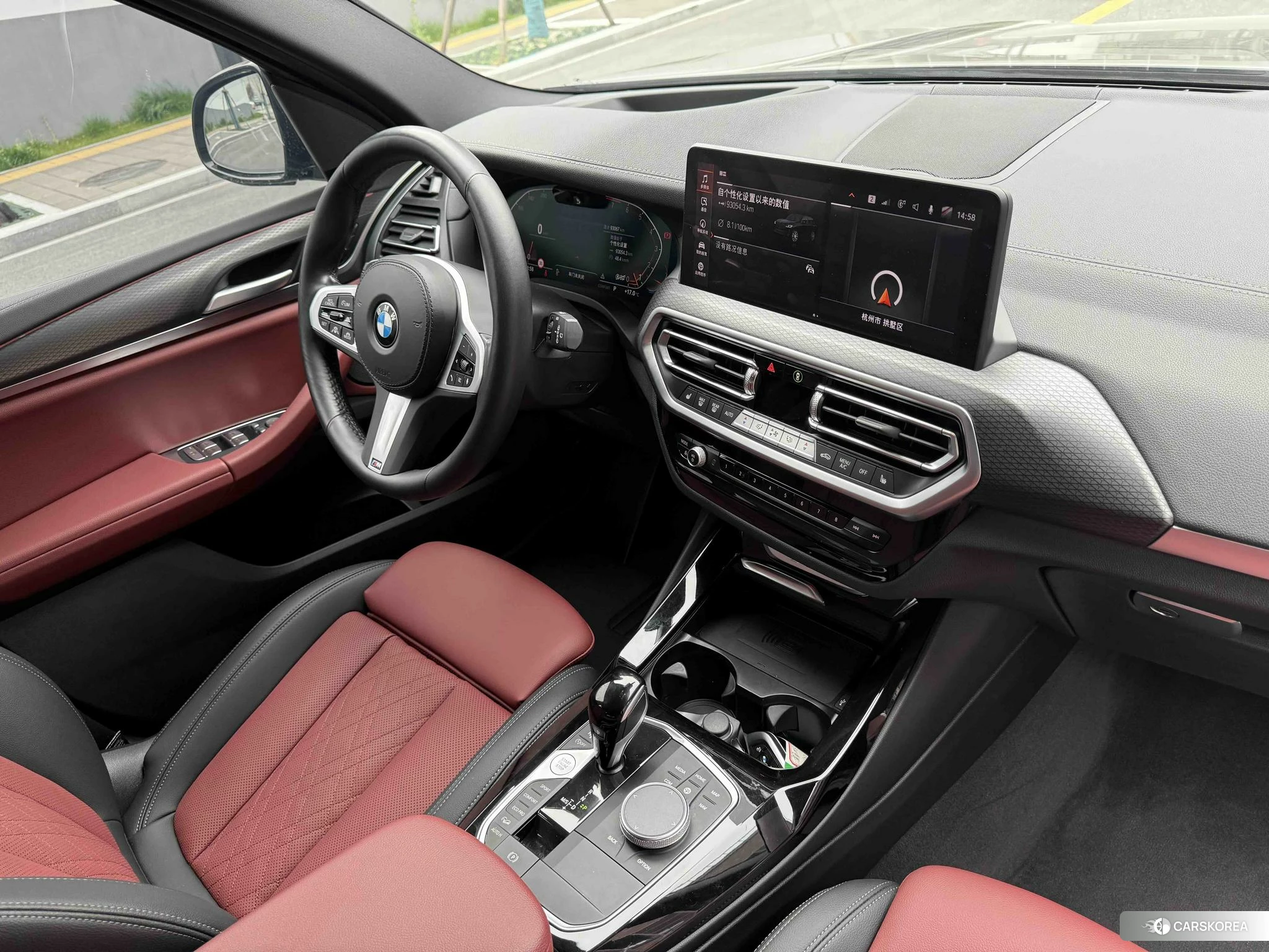 BMW X3 2021 Черный из Китая, фото 2