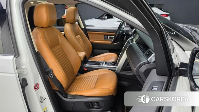 Land Rover Discovery Sports 2018 Белый из Кореи, фото 2