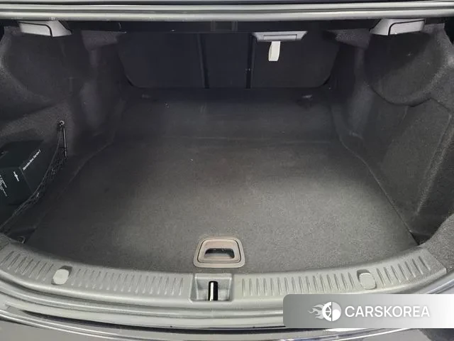 Mercedes-Benz E-Class W213 2022 Черный из Кореи, фото 2