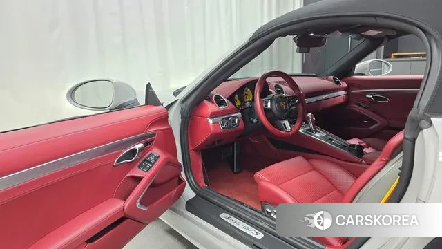 Porsche 718 Boxster 2023 Серебристо-серый из Кореи, фото 2