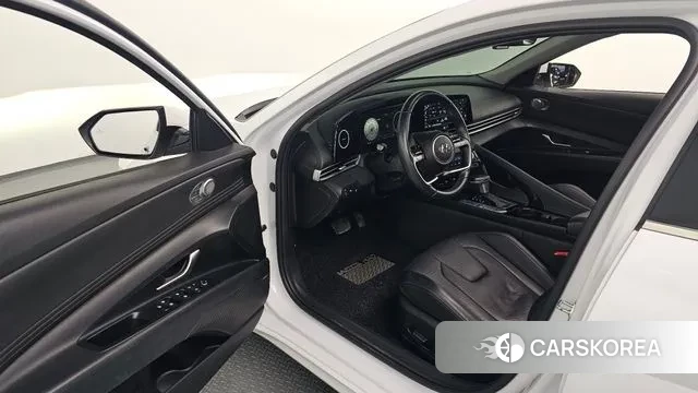 Hyundai Avante (CN7) 2021 Белый из Кореи, фото 2