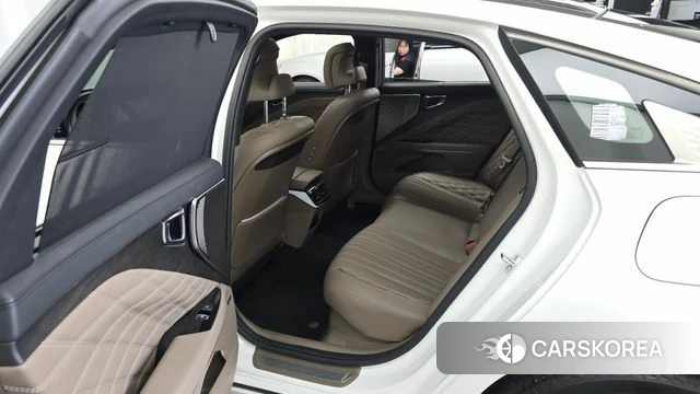 Kia K8 Hybrid 2023 Белый из Кореи, фото 2