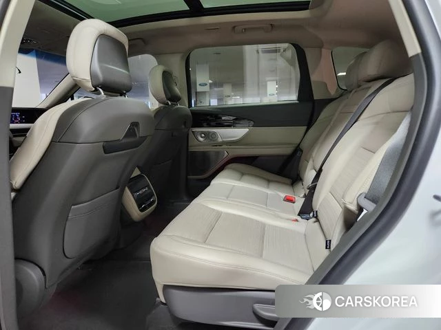 Lincoln Nautilus 2nd Generation 2023 Белый из Кореи, фото 2