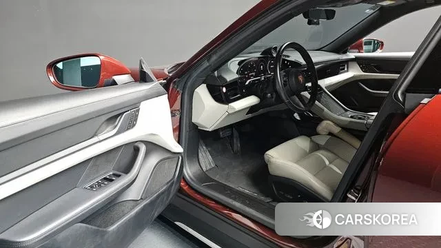 Porsche Taycan 2022 Коричневый из Кореи, фото 2