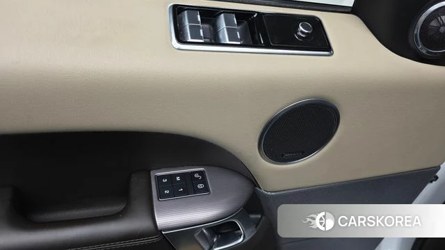 Land Rover Range Rover Sport 2nd Generation 2018 Белый из Кореи, фото 2