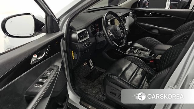 Kia The New Sorento 2019 Серебристо-серый из Кореи, фото 2