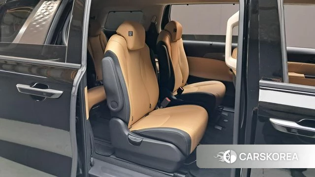 Kia Carnival 4th generation 2022 Черный из Кореи, фото 2
