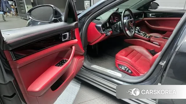 Porsche Panamera (971) 2018 Серый из Кореи, фото 2