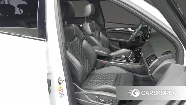 Audi SQ5 (FY) 2022 Белый из Кореи, фото 2